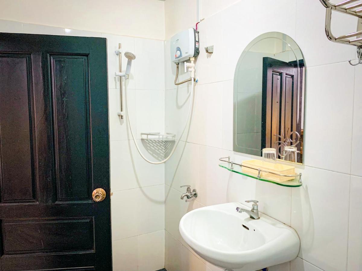 Ravoeun Angkor Boutique Hotel เสียมราฐ ภายนอก รูปภาพ