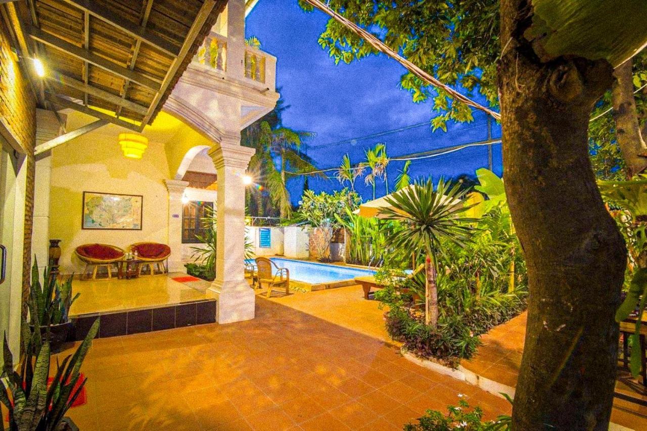 Ravoeun Angkor Boutique Hotel เสียมราฐ ภายนอก รูปภาพ